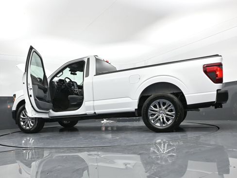 Used 2025 Ford F150 XL image 43