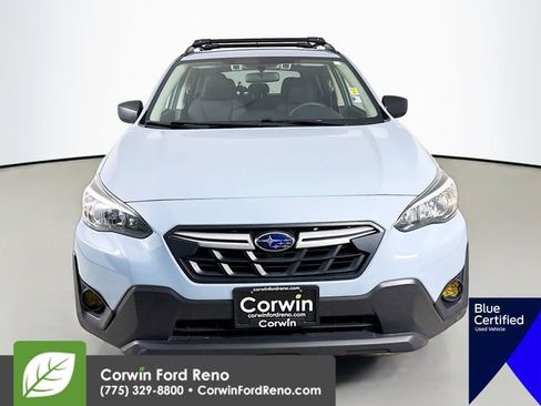 Used 2021 Subaru Crosstrek 2.0i image 2