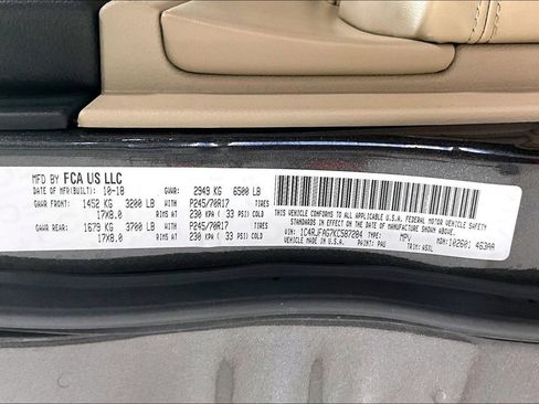 Used 2019 Jeep Grand Cherokee Laredo AWD/4WD image 42