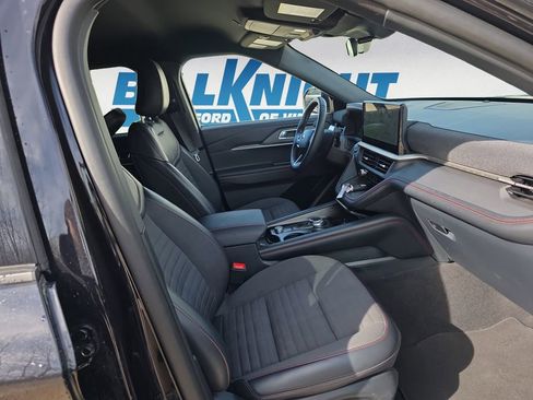 Used 2025 Ford Explorer ST-Line image 15