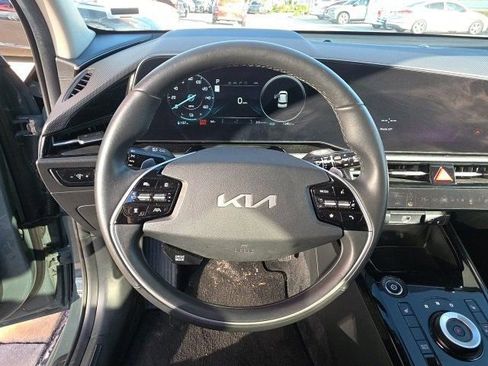Used 2024 Kia Niro Wind image 16