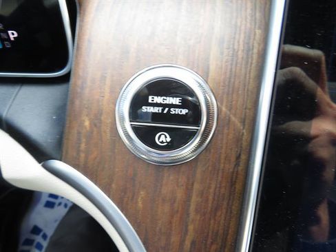 Used 2026 Mercedes-Benz GLC 300 4MATIC image 14