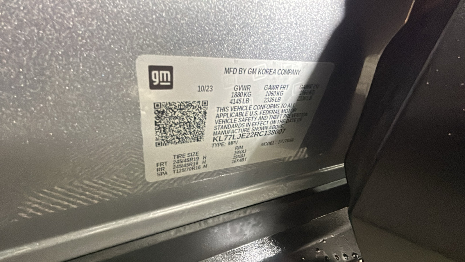 Used 2024 Chevrolet Trax RS w/ Sunroof Package FWD image 16