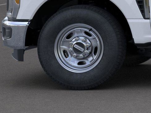 New 2025 Ford F250 XL w/ XL Chrome Package image 45