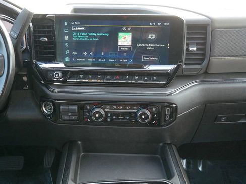 Used 2024 Chevrolet Silverado 2500 ZR2 w/ ZR2 Bison Edition image 17