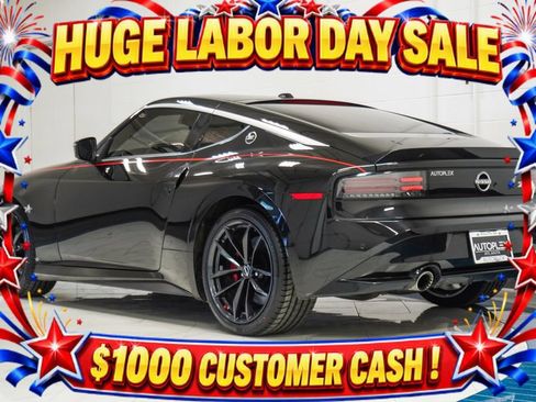 Used 2024 Nissan Z Performance w/ Floor Mat Package RWD image 27