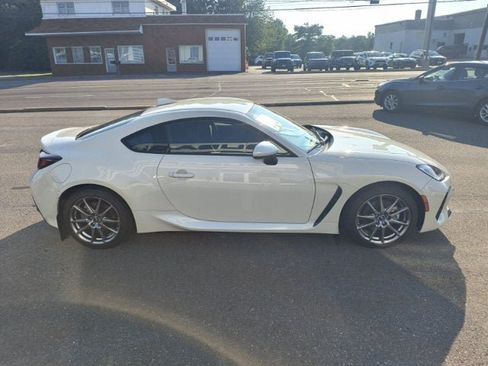 Certified 2023 Subaru BRZ Premium RWD image 4