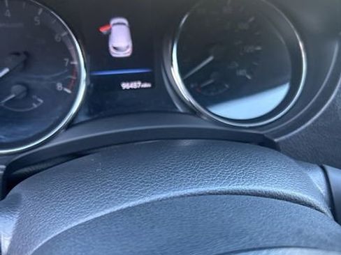 Used 2020 Nissan Rogue Sport S AWD/4WD image 10