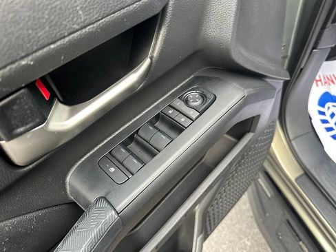 Used 2024 Toyota Tacoma TRD Sport image 15