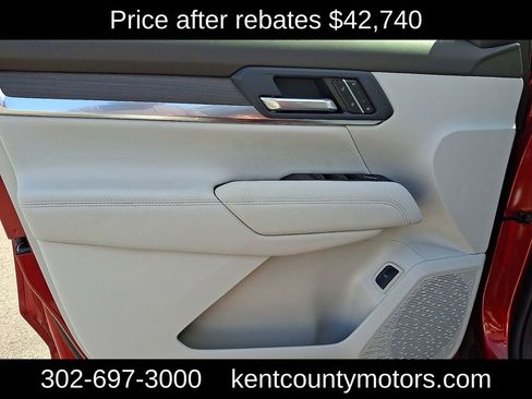 New 2026 GMC Terrain Denali image 11