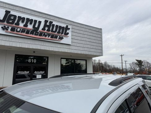 Used 2023 Dodge Durango R/T w/ Blacktop Package image 12