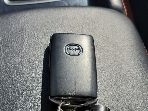 Used 2024 MAZDA MAZDA3 s image 34