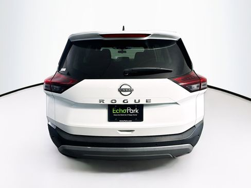 Used 2023 Nissan Rogue S image 7