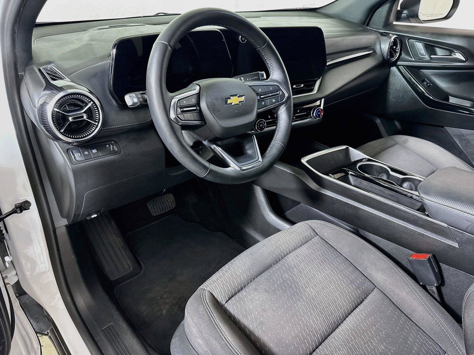 Certified 2025 Chevrolet Equinox LT FWD image 7