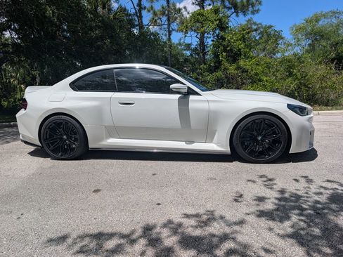 Used 2023 BMW M2 w/ Lighting Package RWD image 10
