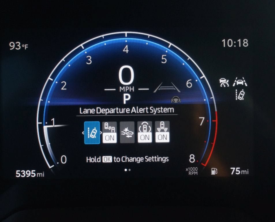 Used 2026 Toyota Corolla LE FWD image 4