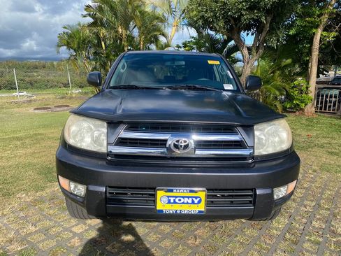 Used 2005 Toyota 4Runner SR5 RWD image 3