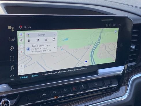 Used 2024 GMC Sierra 1500 SLE w/ Preferred Package image 17