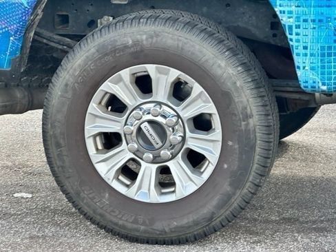 Used 2022 Ford F250 XL w/ STX Appearance Package AWD/4WD image 18