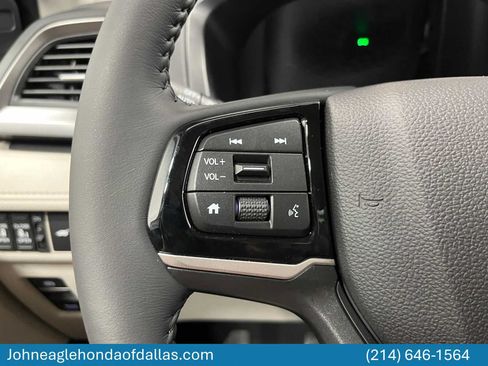 New 2026 Honda Odyssey EX-L image 14