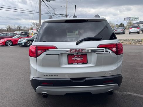 Used 2019 GMC Acadia SLT image 7