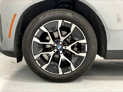 Used 2025 BMW X3 xDrive30i w/ Premium Package image 11