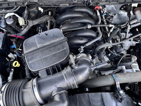 Used 2022 Ford F350 Lariat w/ Lariat Ultimate Package image 30