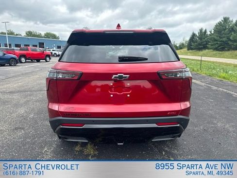 Used 2026 Chevrolet Equinox RS AWD/4WD image 4