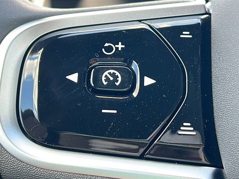 New 2026 Volvo XC90 B6 Plus w/ Protection Package Premier AWD/4WD image 20