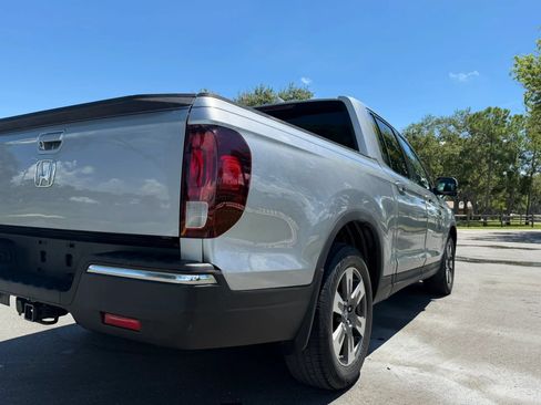 Used 2017 Honda Ridgeline RTL-T image 9