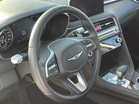 Used 2026 Genesis G70 2.5T RWD image 5