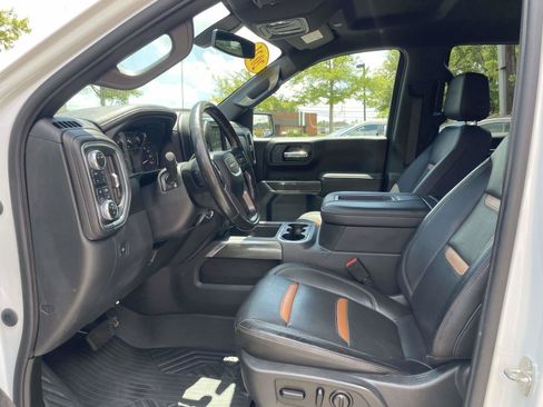 Used 2021 GMC Sierra 1500 AT4 AWD/4WD image 4