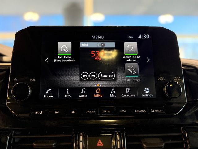Used 2022 Nissan Pathfinder SL AWD/4WD image 29