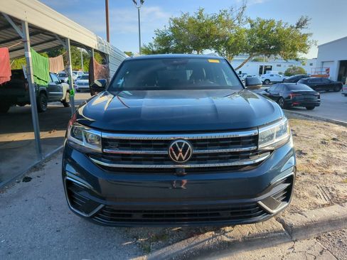 Certified 2023 Volkswagen Atlas Cross Sport SEL Premium R-Line AWD/4WD image 2