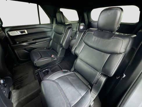 Used 2020 Ford Explorer ST w/ Premium Technology Package image 26