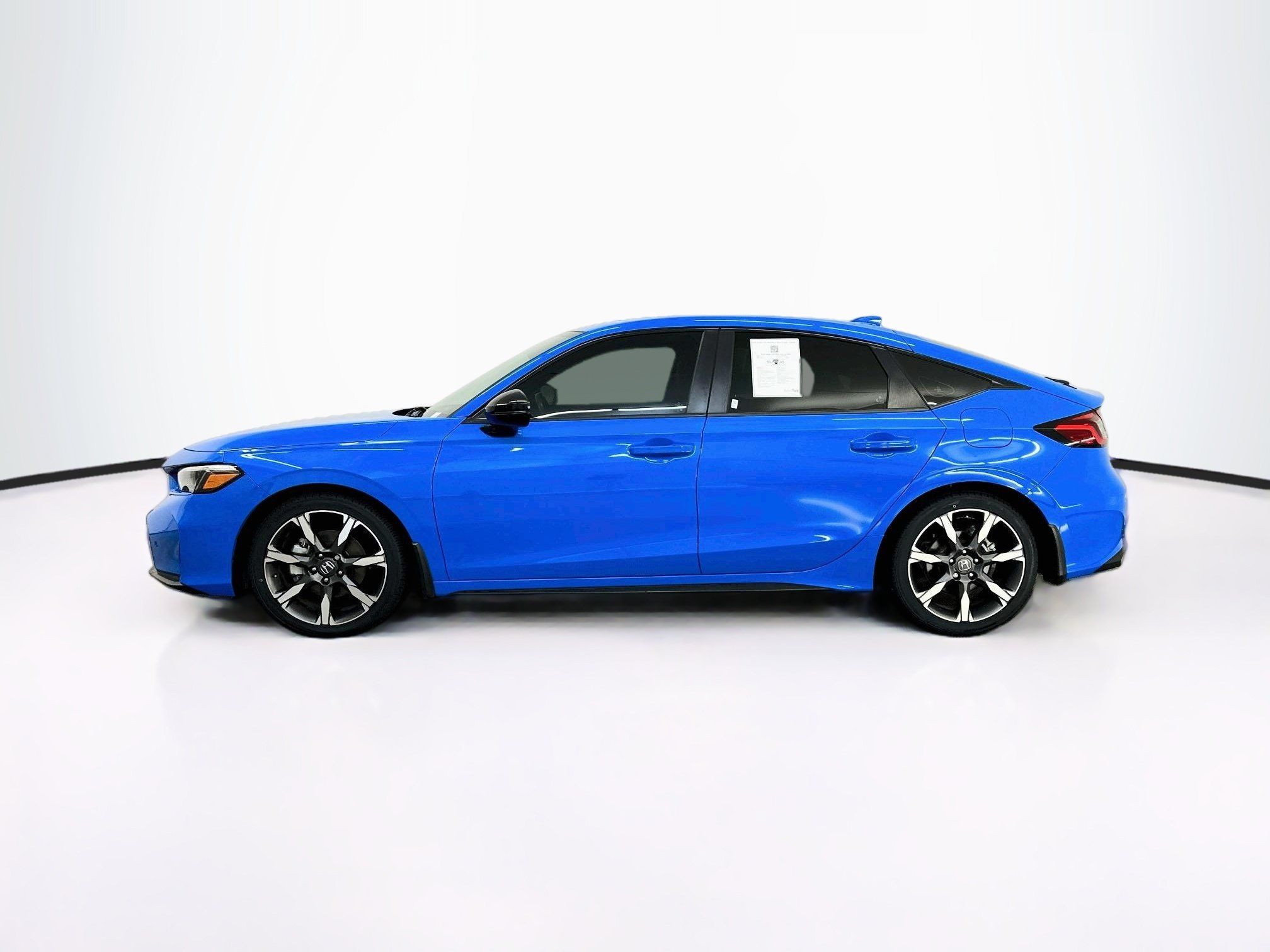 Used 2025 Honda Civic Sport Touring image 4