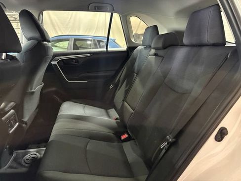 Used 2023 Toyota RAV4 LE AWD/4WD image 13