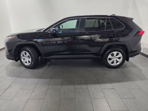 Used 2024 Toyota RAV4 LE AWD/4WD image 2