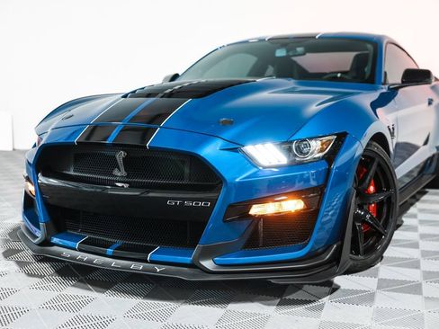 Used 2020 Ford Mustang Shelby GT500 w/ Technology Package image 10