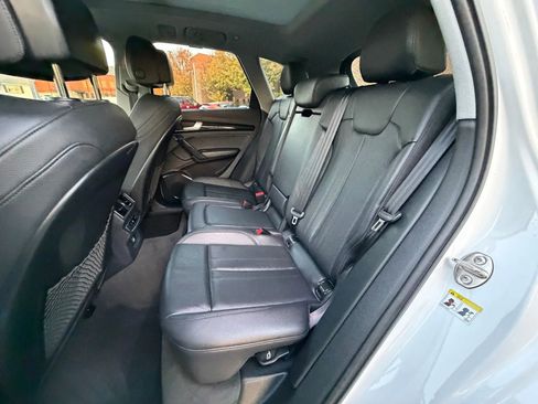 Used 2018 Audi Q5 2.0T Premium Plus w/ Premium Plus Package image 12