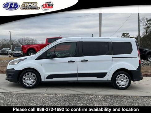 Used 2018 Ford Transit Connect XL image 4
