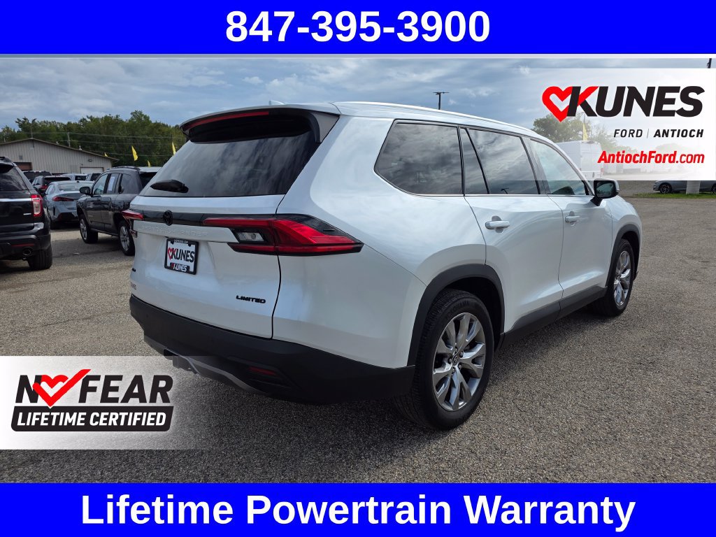 Used 2024 Toyota Grand Highlander AWD image 10