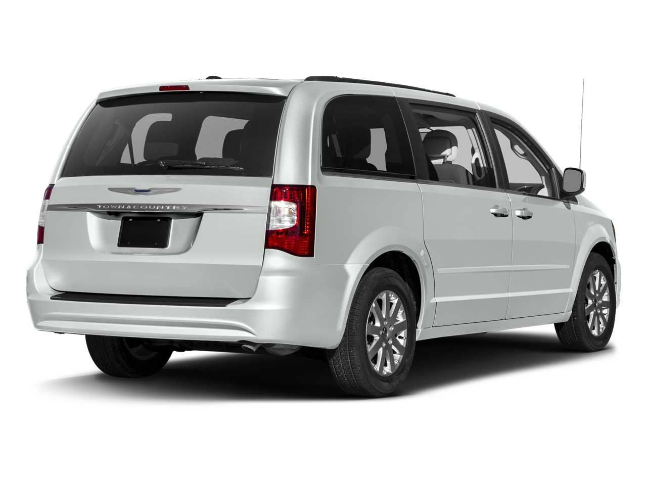 Used 2016 Chrysler Town & Country Touring FWD image 2