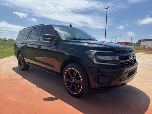 Used 2024 Ford Expedition Max Limited image 2