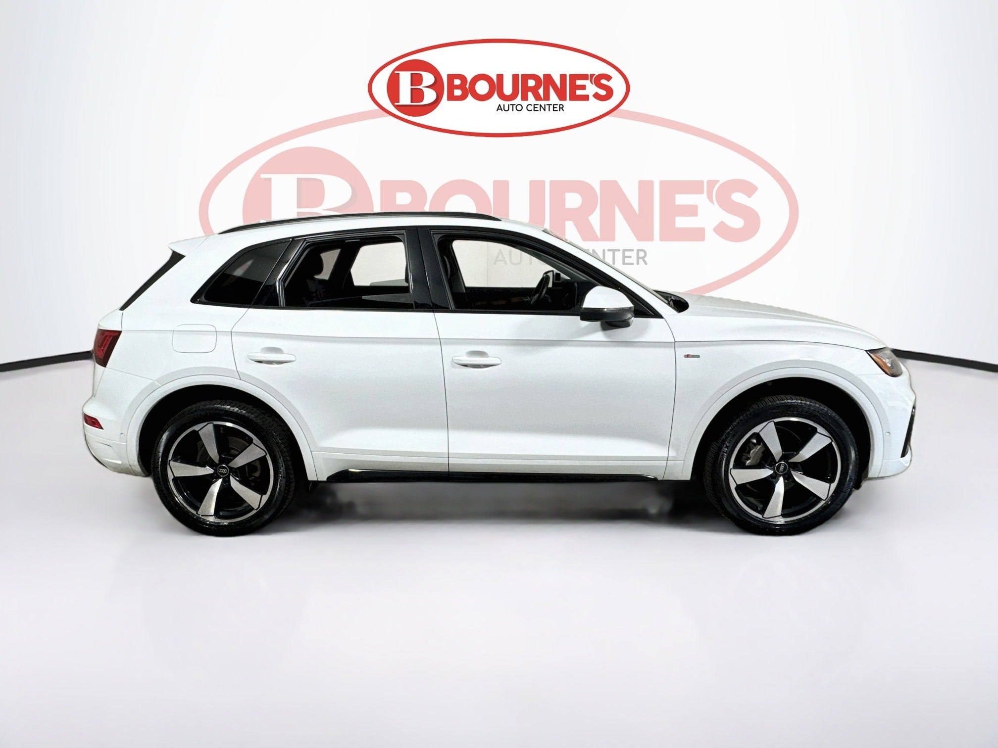 Used 2023 Audi Q5 2.0T Prestige w/ Prestige Package AWD/4WD image 12