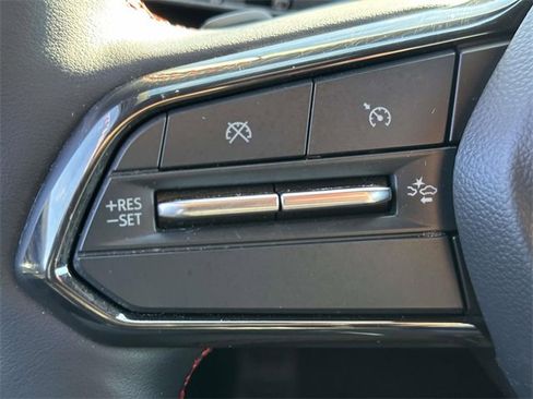 Certified 2024 Chevrolet Blazer EV RS image 31