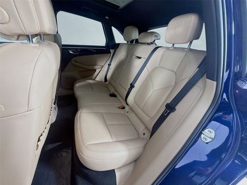 New 2026 Porsche Macan image 21