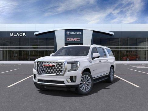 New 2024 GMC Yukon XL Denali w/ Advanced Technology Package image 8