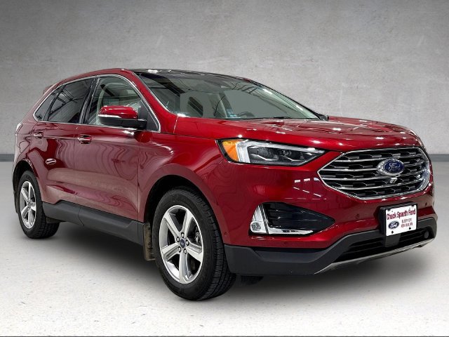 Used 2019 Ford Edge Titanium w/ Equipment Group 301A AWD/4WD image 4