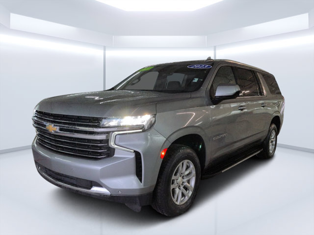 Used 2023 Chevrolet Suburban LT AWD/4WD image 7